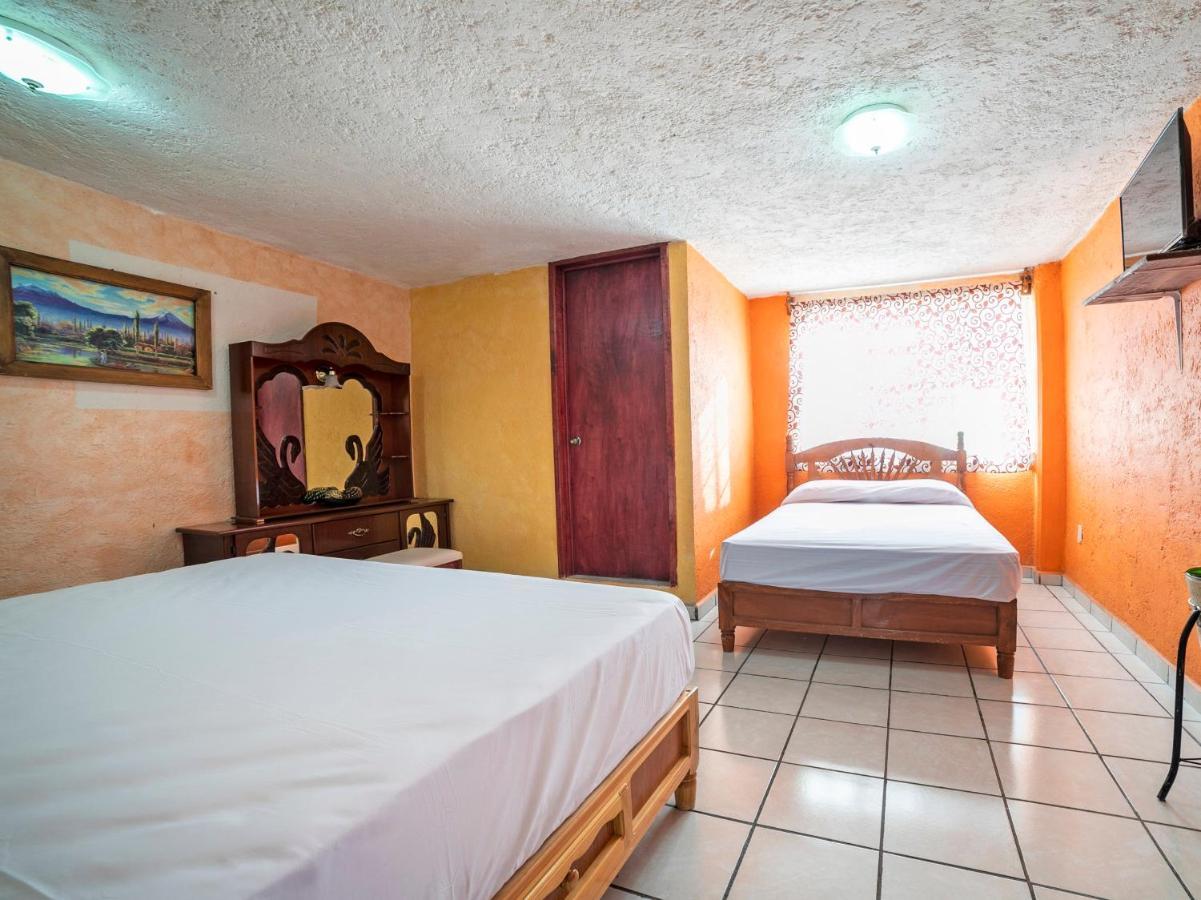 Hotel Fernando'S Tlalpujahua de Rayón エクステリア 写真