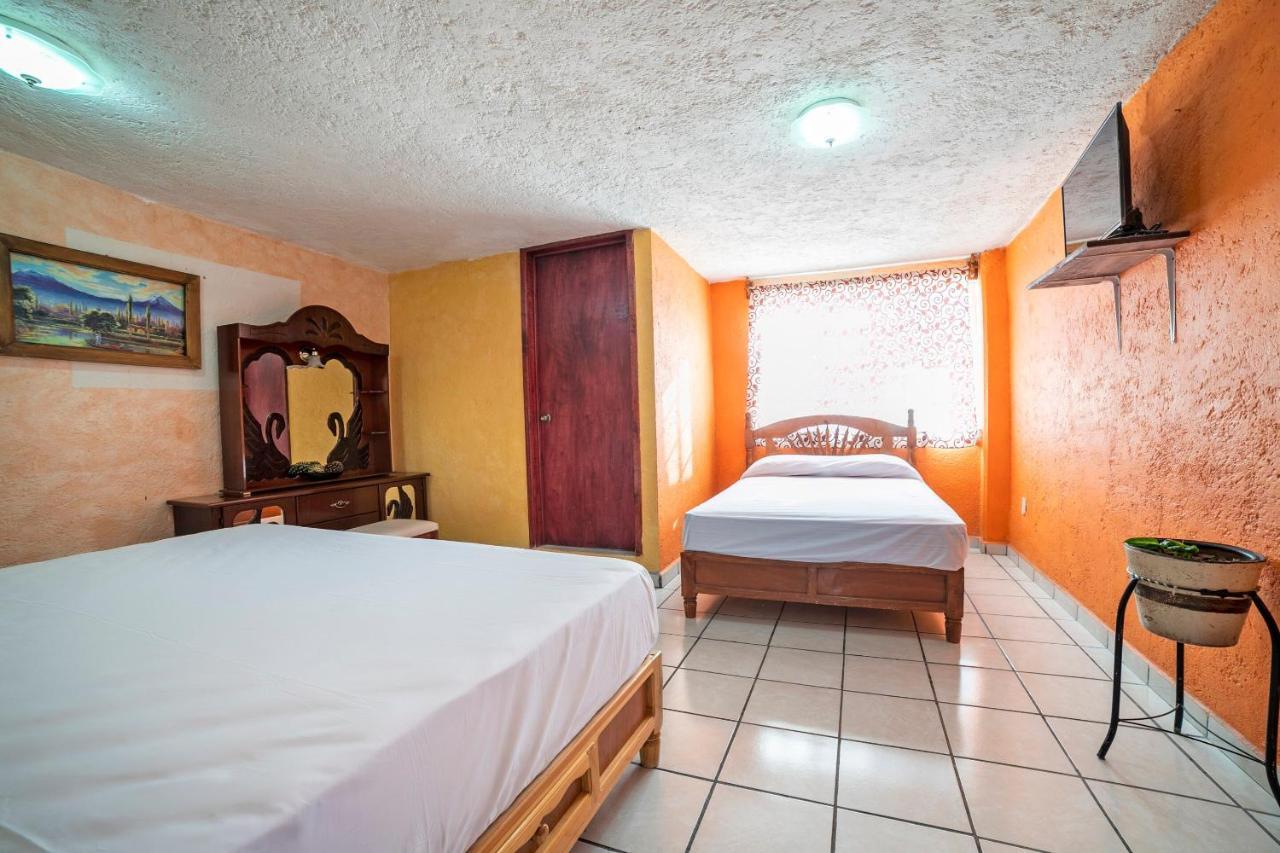 Hotel Fernando'S Tlalpujahua de Rayón エクステリア 写真