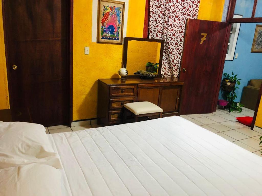 Hotel Fernando'S Tlalpujahua de Rayón エクステリア 写真